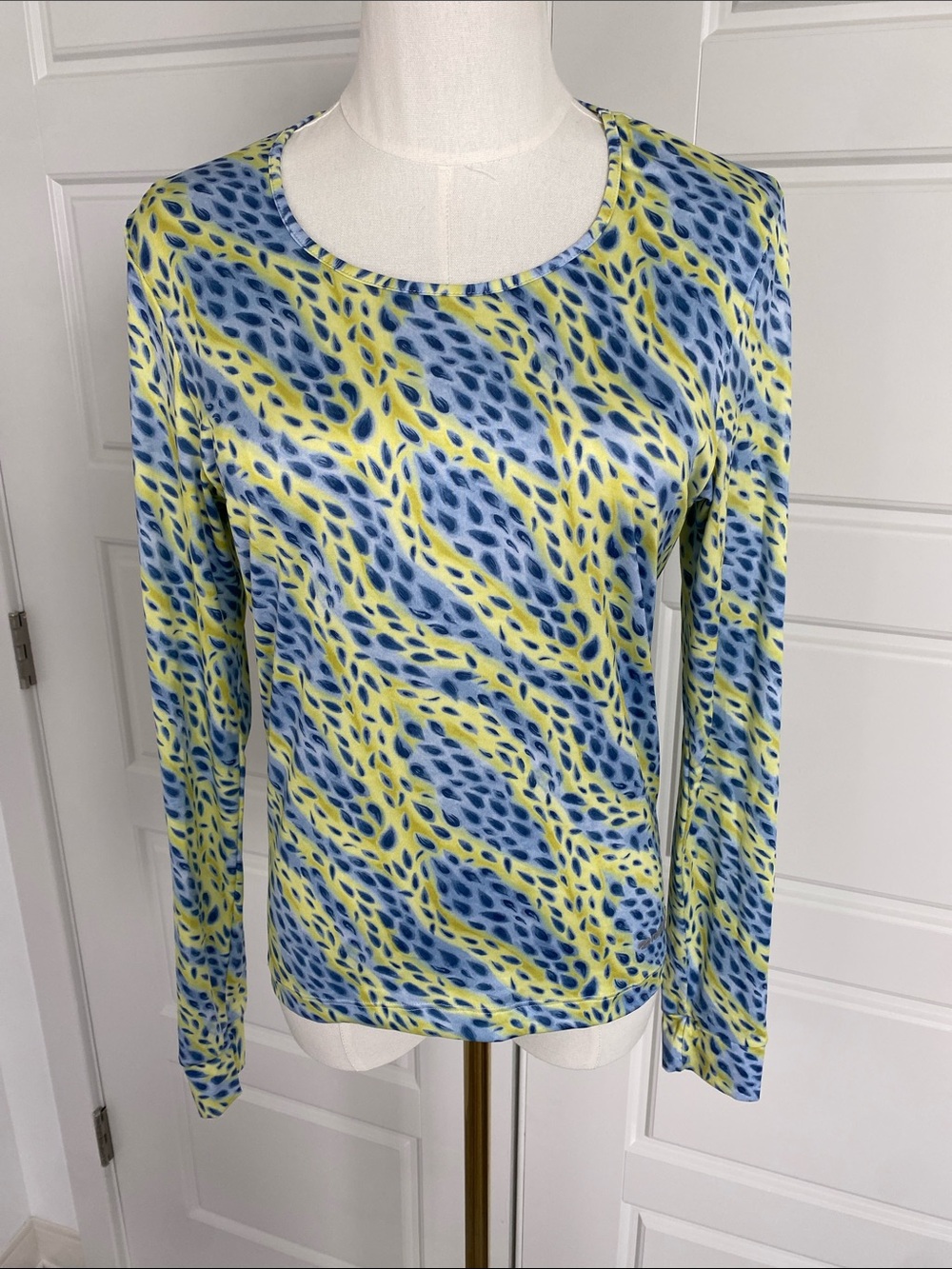 Brooks Runderwear Women’s L Blue Yellow Print Long Sleeve Running Top